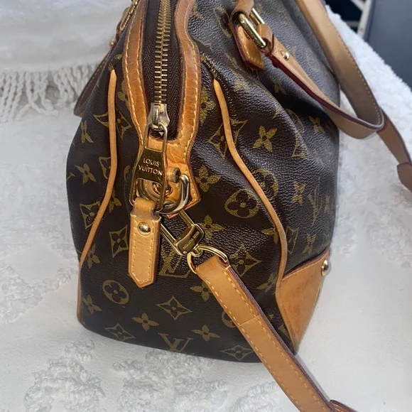 Louis Vuitton Retiro PM Authentic handbag